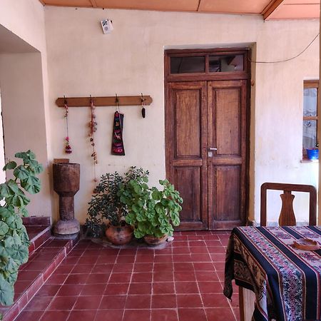 Inti Sayana Hostel Humahuaca Buitenkant foto