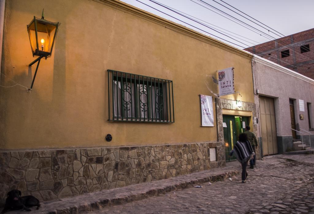 Inti Sayana Hostel Humahuaca Buitenkant foto