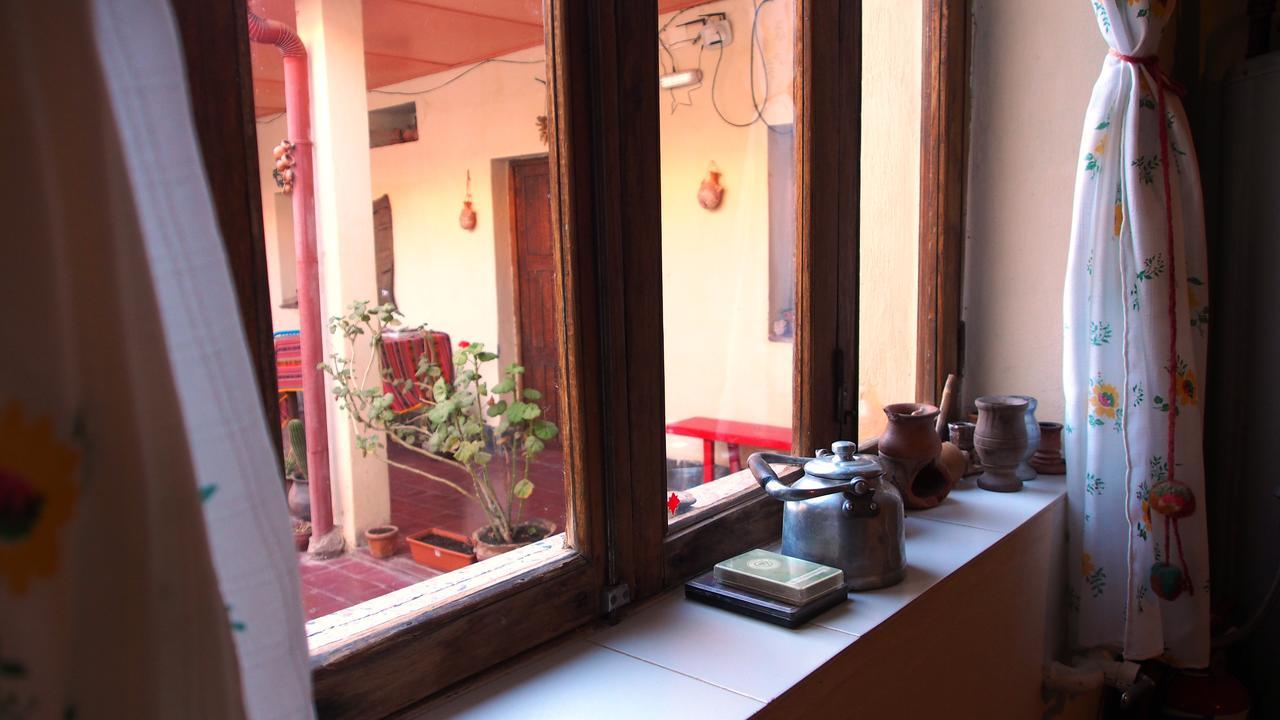 Inti Sayana Hostel Humahuaca Buitenkant foto
