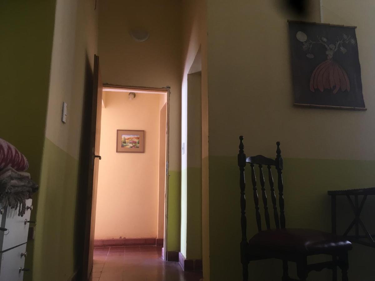 Inti Sayana Hostel Humahuaca Buitenkant foto