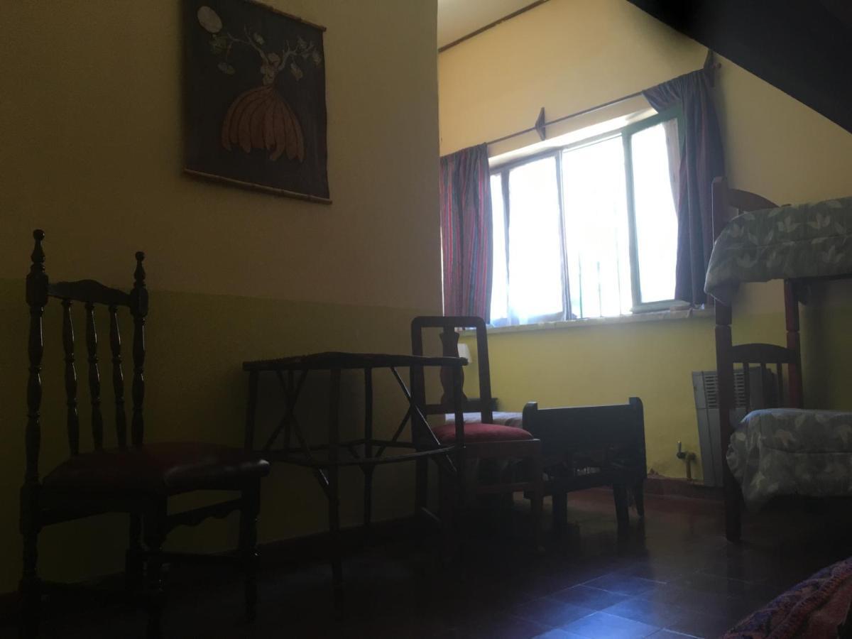 Inti Sayana Hostel Humahuaca Buitenkant foto